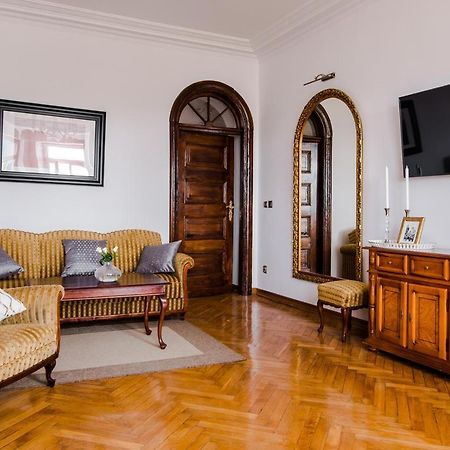 Halby Luxury Rooms Chmielna 73B Varsovia Exterior foto