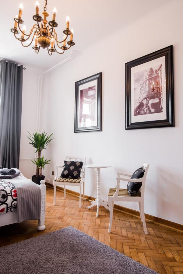 Halby Luxury Rooms Chmielna 73B Varsovia Exterior foto